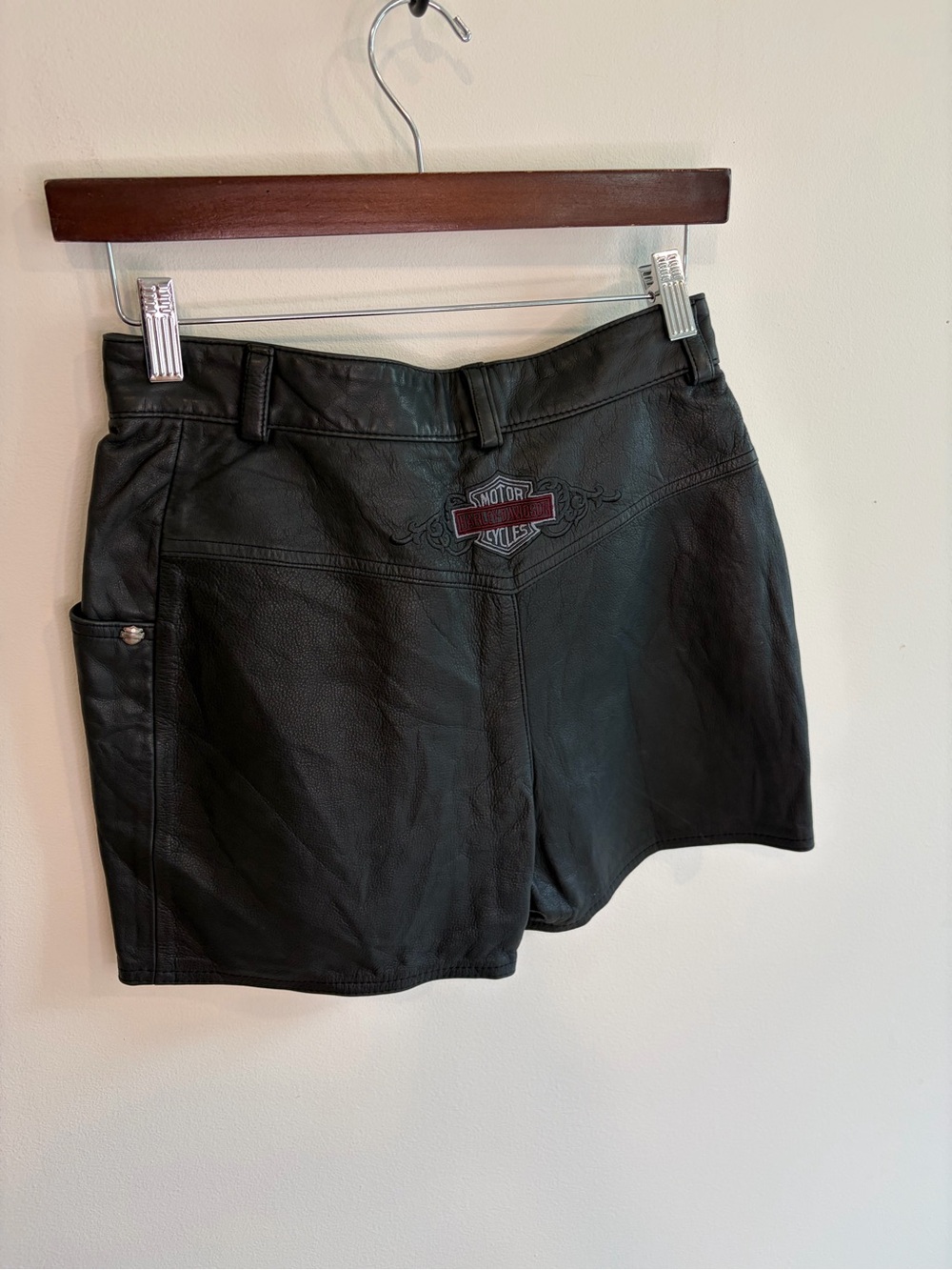 Harley-Davidson Women's Black Leather Shorts Size 8